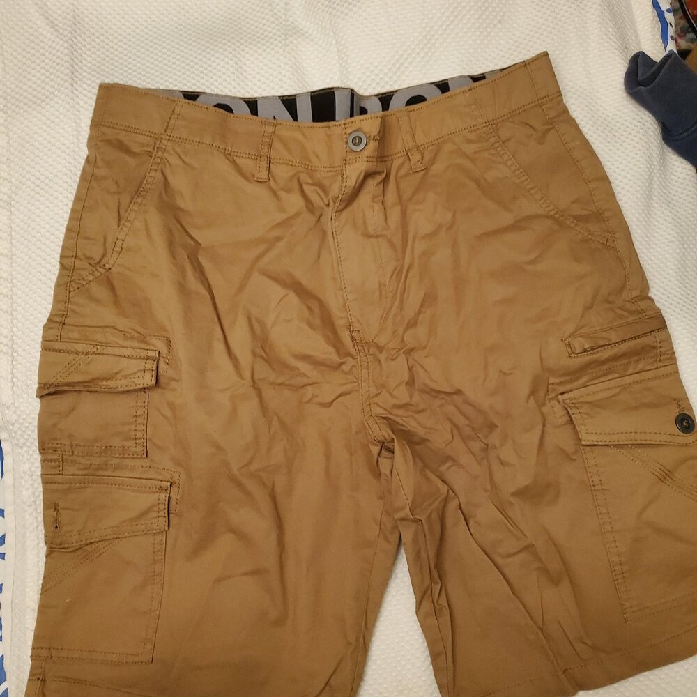 Iron Tan Cargo Shorts Size 34 Cotton Stretch Utility Pockets